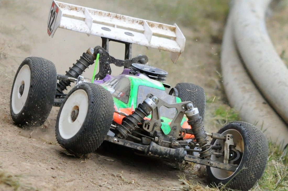RC Racer Has Not Changed Bearing After Few Races
