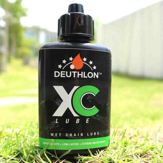 XC Lube | Engineered for Off-Road bikes with superb resistance to dust and water - Deuthlon